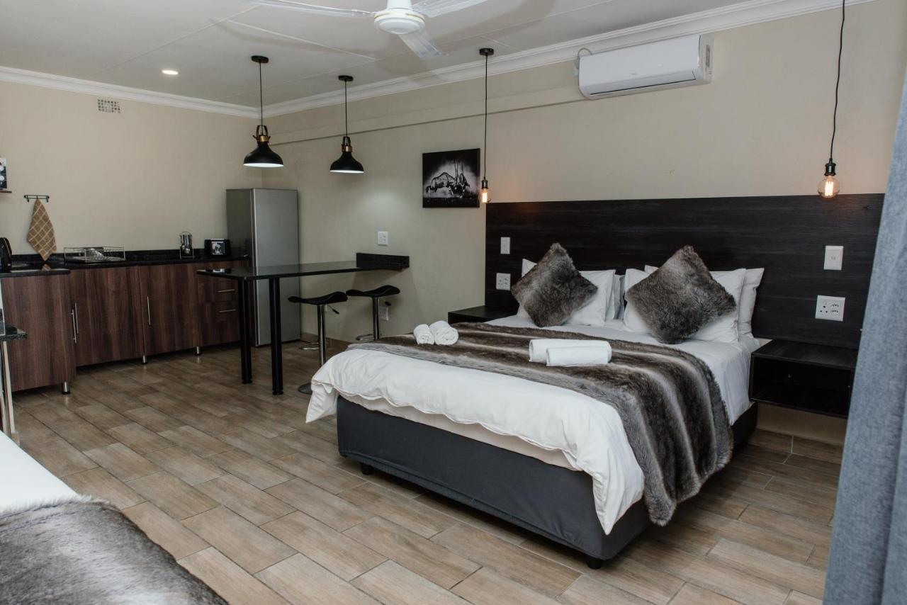Casa Leitao Lodge ファラボルワ エクステリア 写真