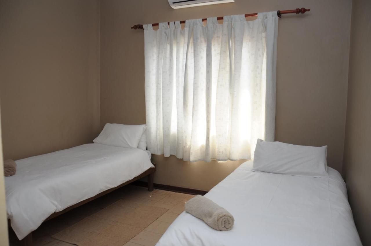 Casa Leitao Lodge ファラボルワ エクステリア 写真