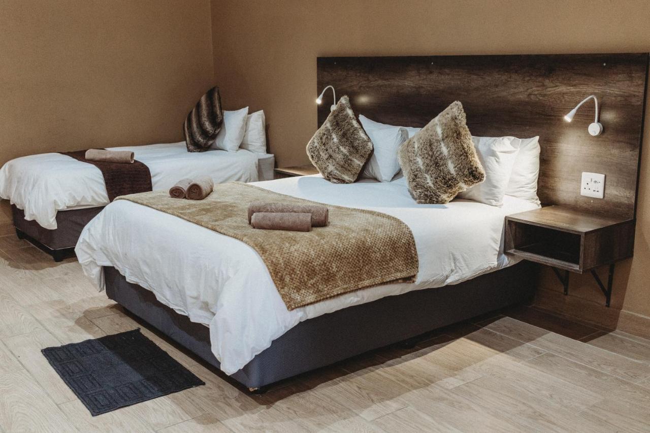 Casa Leitao Lodge ファラボルワ エクステリア 写真