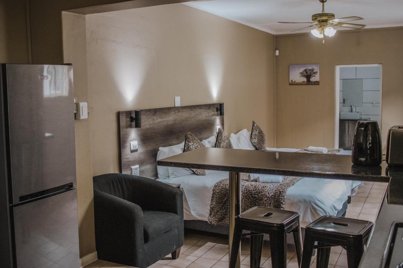 Casa Leitao Lodge ファラボルワ エクステリア 写真