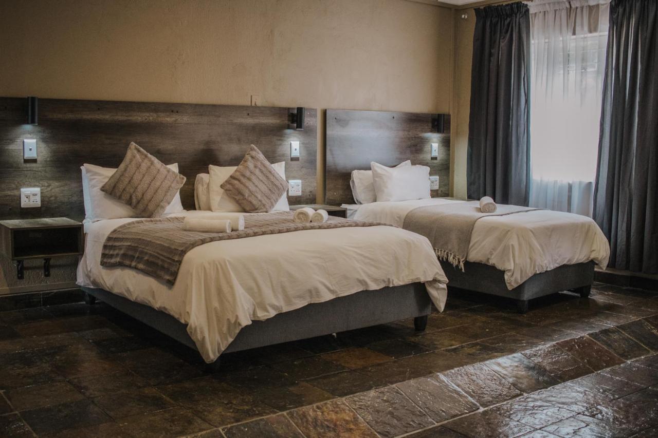 Casa Leitao Lodge ファラボルワ エクステリア 写真